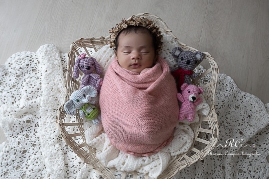 2021-06-01-Ensaio-Newborn-Maria-Cecilia-27-dias-Mae-Fernanda-7868-Editar